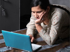Indian_girl_using_laptop