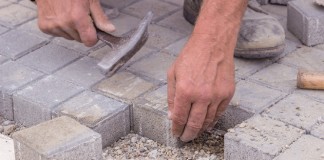 Cement_brick_laying