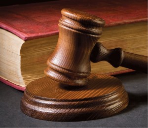 Gavel_and_old_book