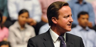 British PM on India 'jobs mission'