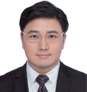 吴家寅 WU JIAYIN 邦信阳中建中汇律师事务所 合伙人 Partner Boss & Young