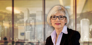 Justice Beverley McLachlin hong kong overseas judge