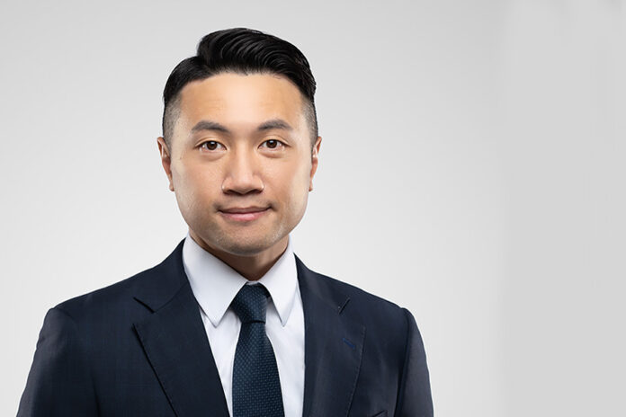 Harneys hires partner Alan Au