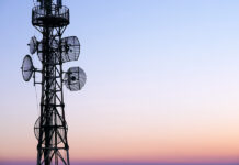 India eases China telecom ban